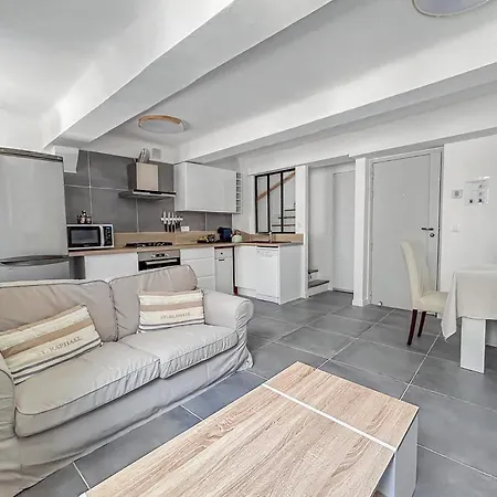 Cosy Et Lumineux Au Coeur De Apartamento Cogolin