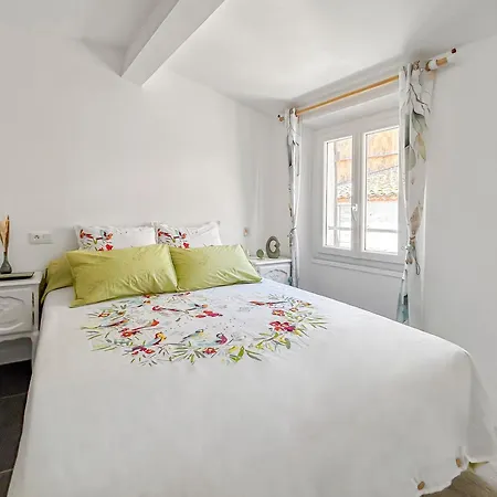 Cosy Et Lumineux Au Coeur De Apartamento Cogolin